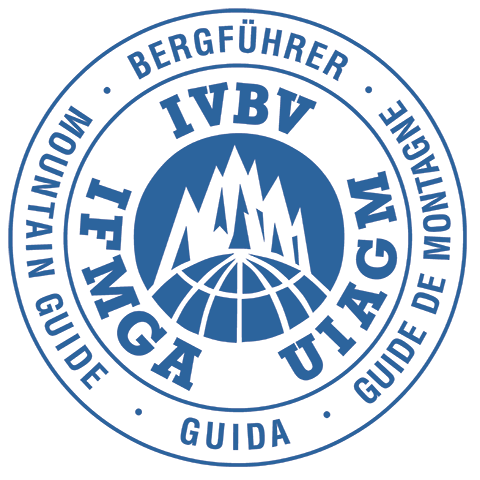 ASEGUIM - ESCUELA - Estándares UIAGM IFMGA